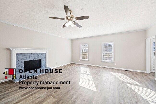 Building Photo - 1565 Glenfield Dr, Lawrenceville