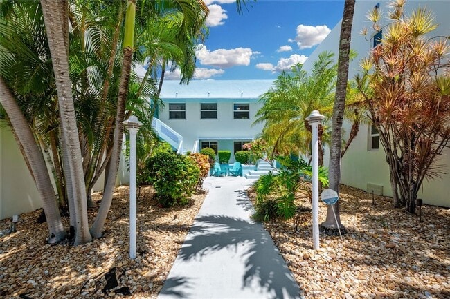 Photo - 3015 Seville St Apartment