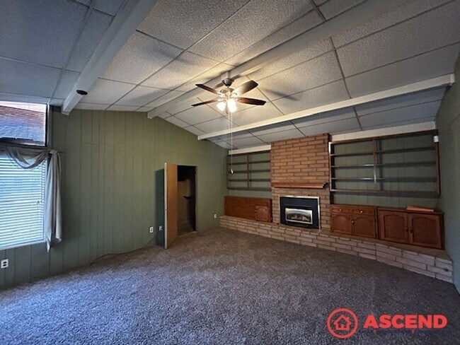 Foto del edificio - Lovely Home In Wasco!