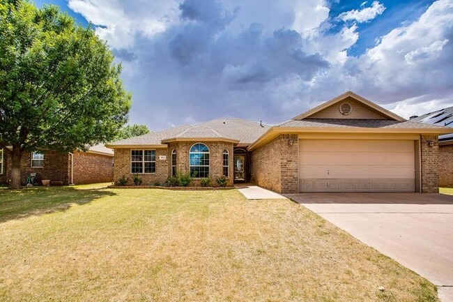 Building Photo - 9904 Elkhart Ave