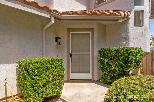 Foto del edificio - 8418 Calderon Ct