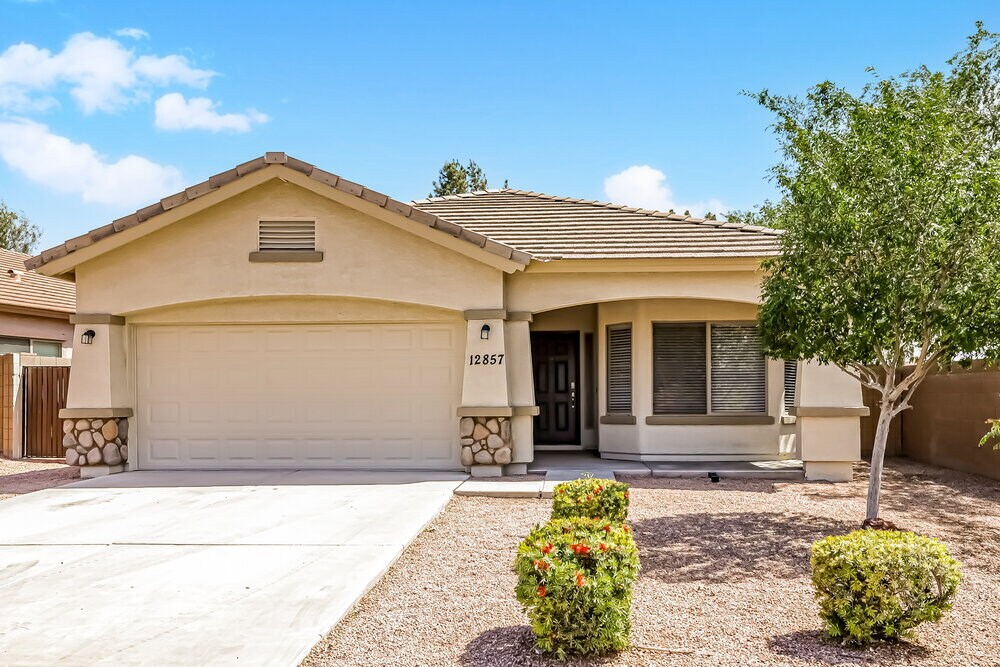 Foto principal - 12857 W Apodaca Dr