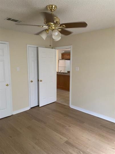 Foto del edificio - 508 Cedar Ln