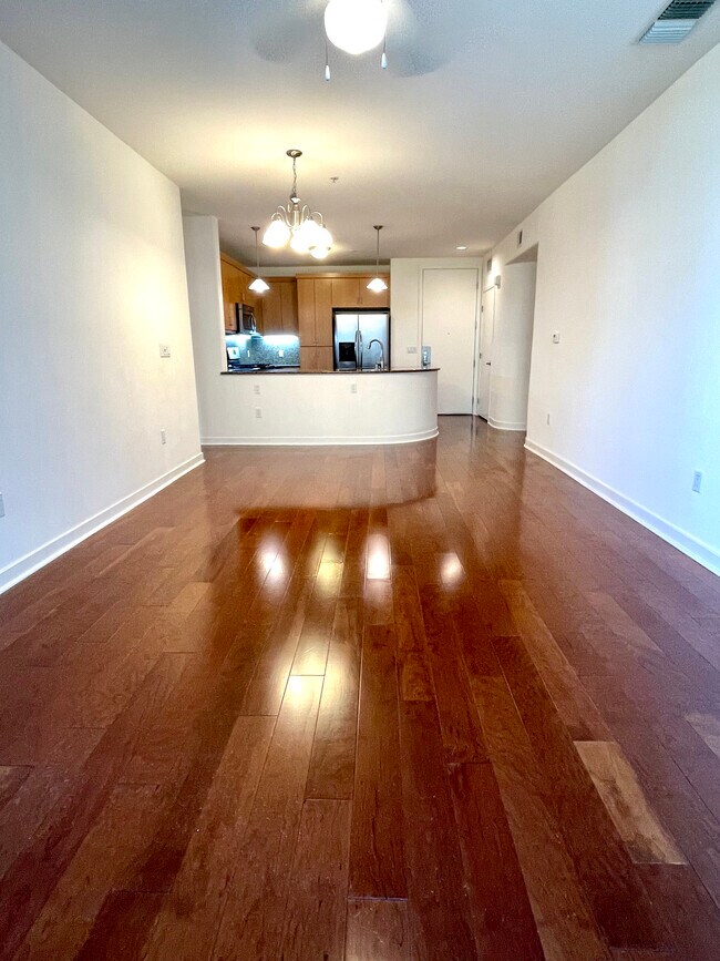 Foto del edificio - 5501 DeMarcus Blvd #472