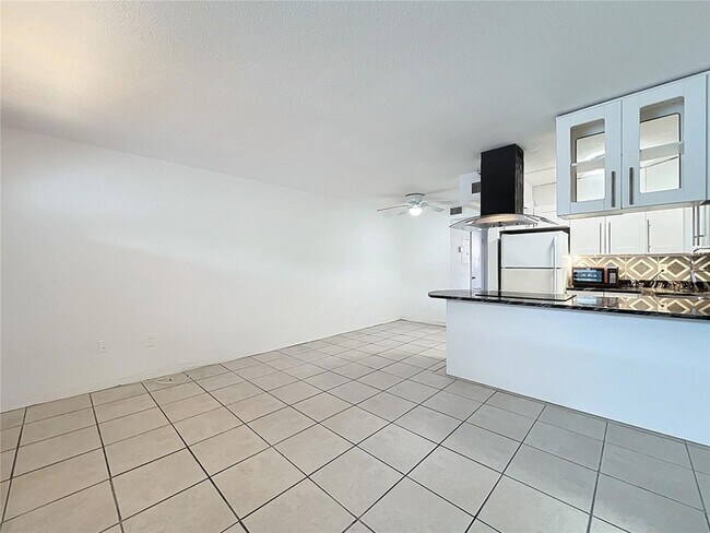 Foto del edificio - 11705 3rd St E