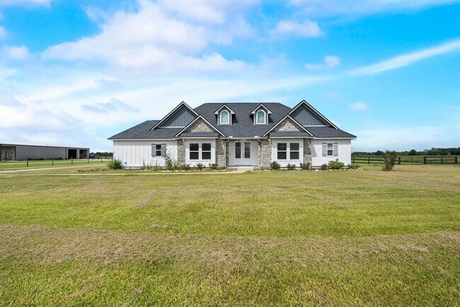 Foto del edificio - 2999 County Rd 208