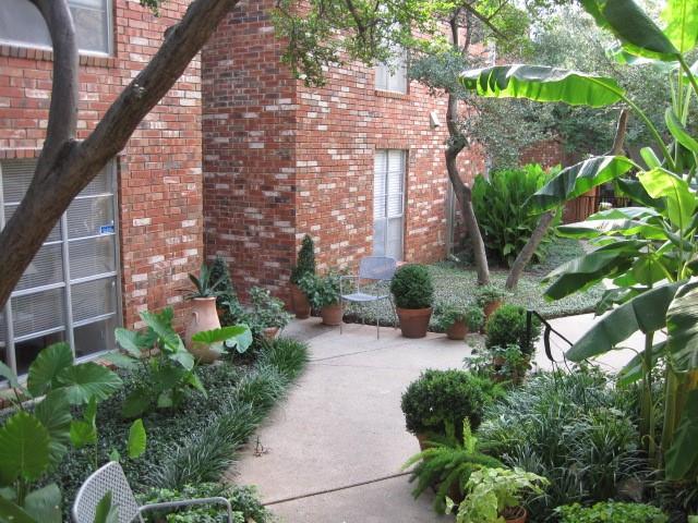 Foto del edificio - 4317 Hartford St