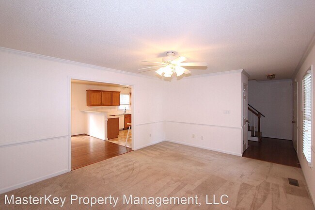 Building Photo - 3 br, 2.5 bath House - 1011 Trail Stream Way