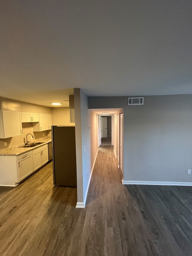 cocina renovada - Spring Hill Apartments