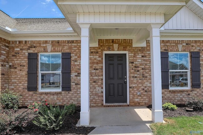 Building Photo - 13918 Hickory Brk Rd