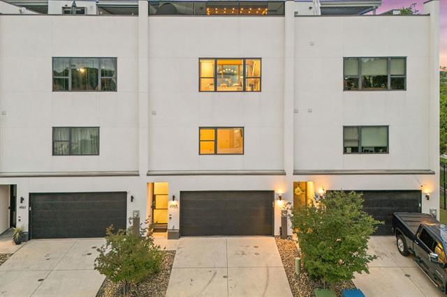 Foto del edificio - 4965 Blaynes View Dr