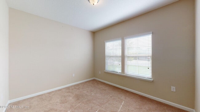 Building Photo - 189 Trumpco Dr