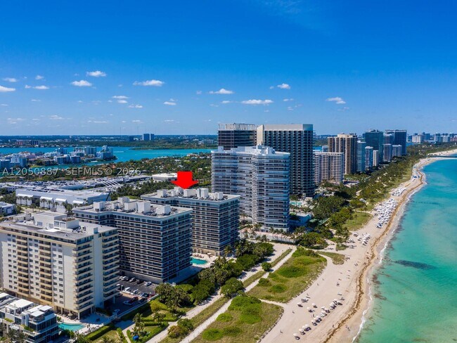 Foto del edificio - 9595 Collins Ave