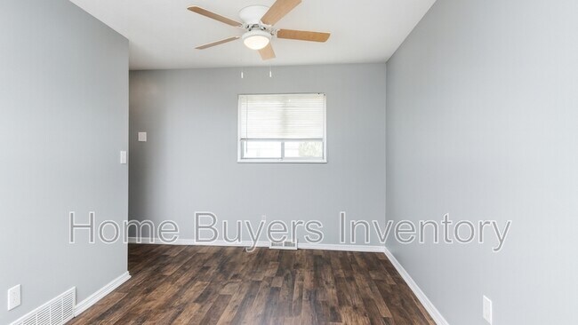 Foto del edificio - 536 Hyatt Ave