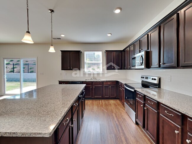 Foto del edificio - 1329 Ashlyn Ct