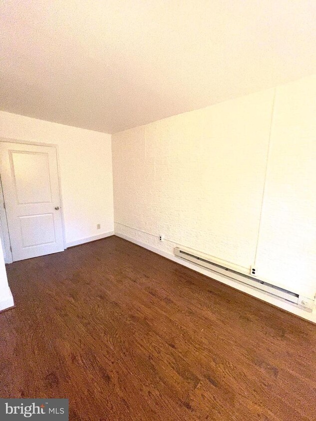 Bedroom 2 - 544 N Hanover St