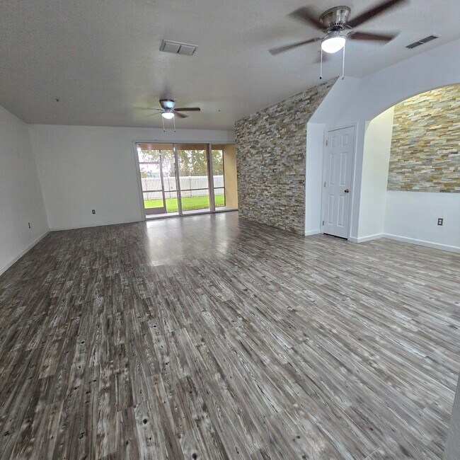 Foto del edificio - 2903 Grafton Dr