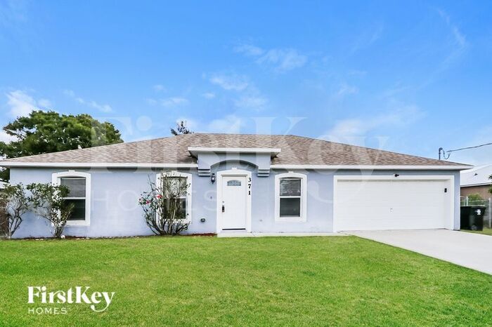 Foto principal - 371 SW Duval Ave