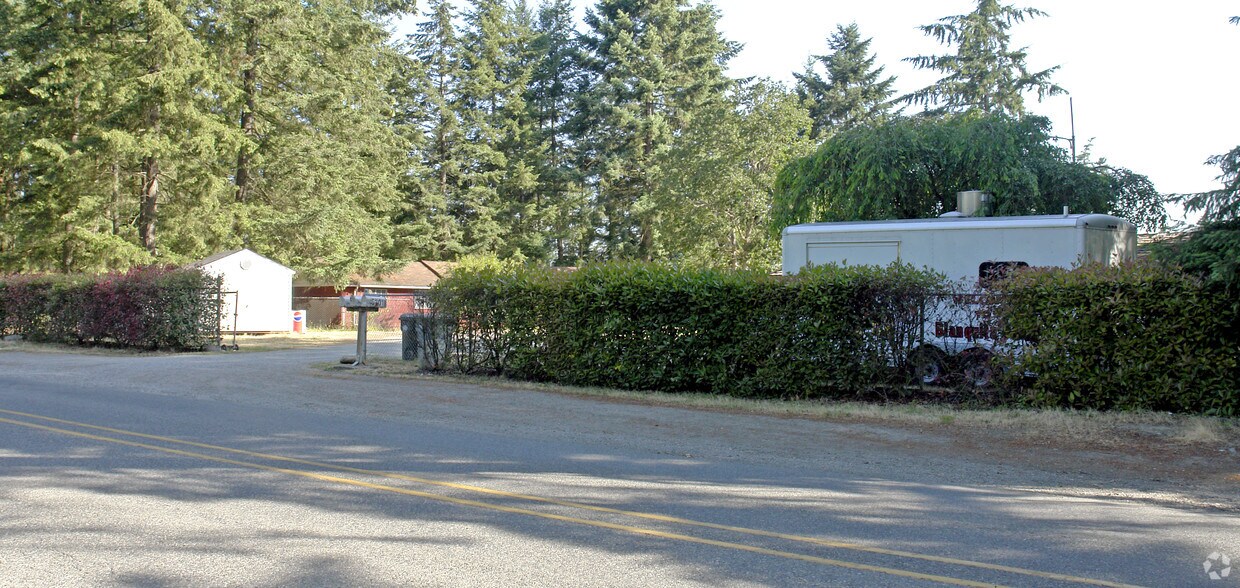 Foto del edificio - 5701 SW McChord Dr