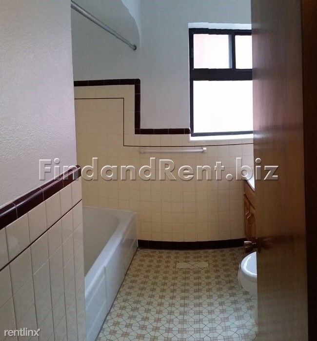 Foto del edificio - 448 S 500 E