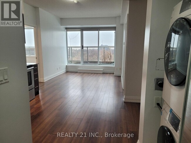 Building Photo - 3520 Danforth Ave