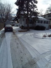 Building Photo - 713-715 15th Pl