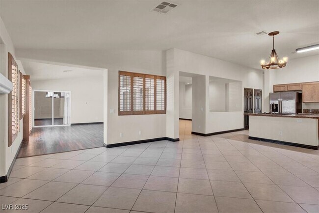Building Photo - 8225 Cabin Springs Ave