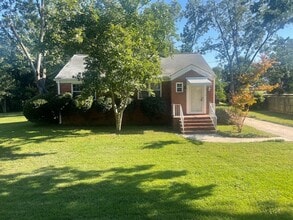 Building Photo - 105 Nut Grove Dr