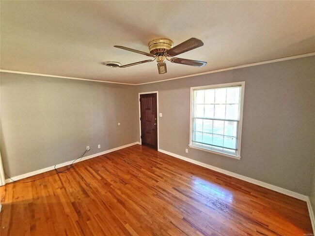 Foto del edificio - 959 Green Ridge Ct