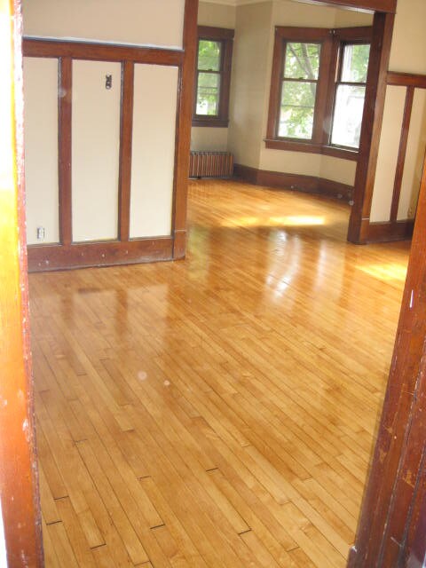 Building Photo - 2421 N Weil St