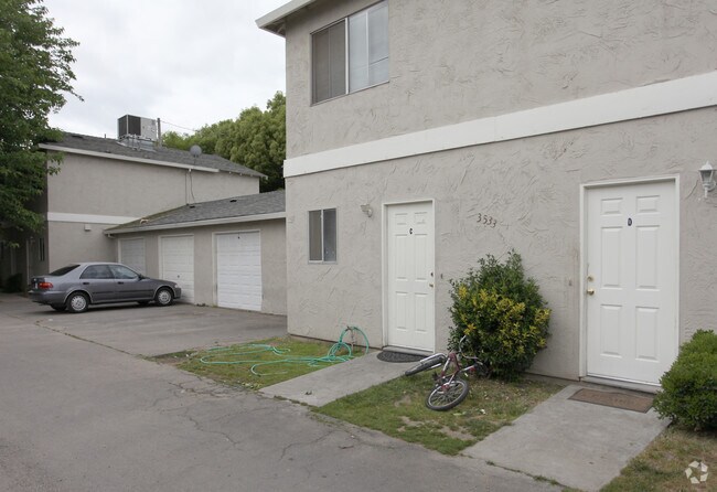 Building Photo - 3561 Merced Ave