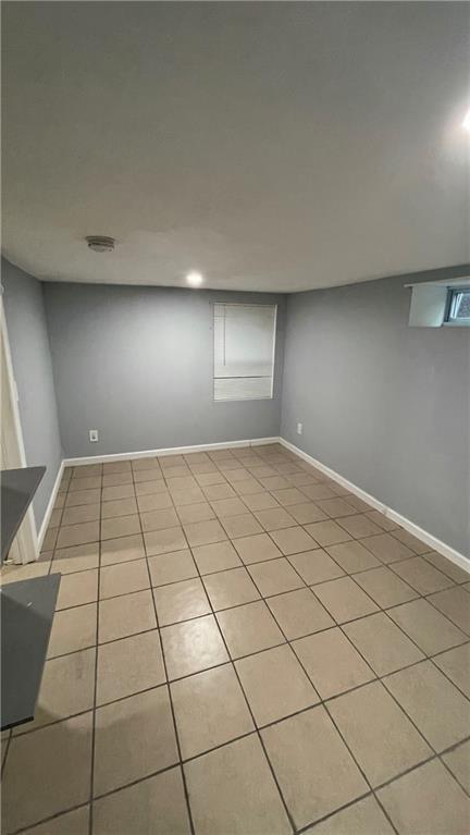 Foto del edificio - 460 Chalkstone Ave