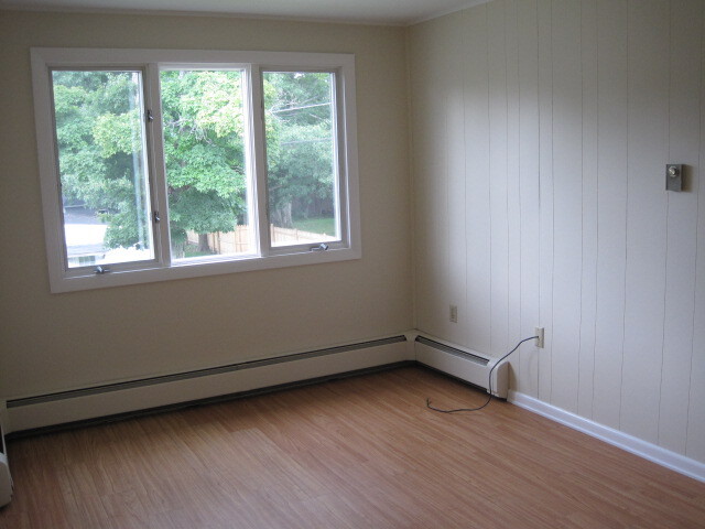 Building Photo - 5 Minott St