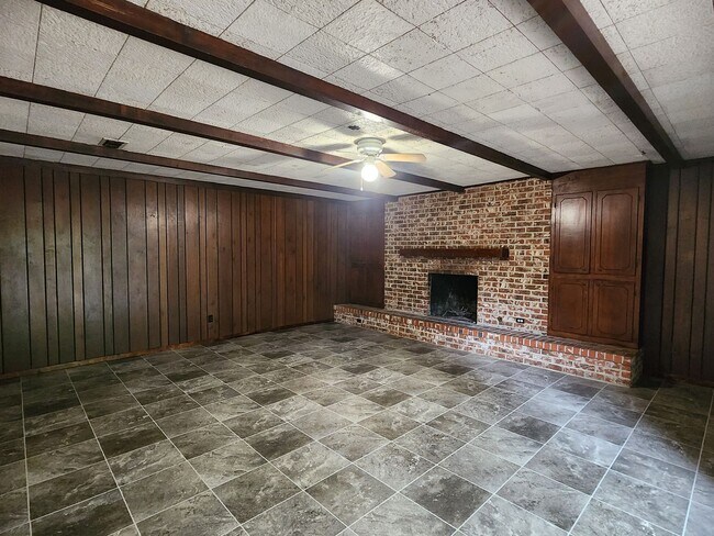 Foto del edificio - 638 Bringhurst Dr
