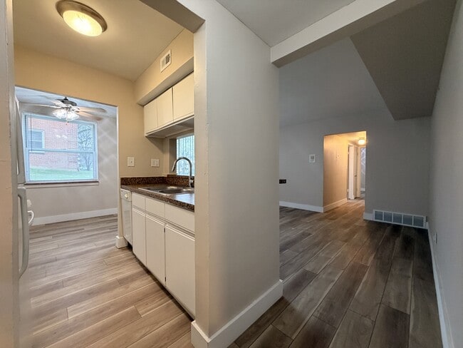 Foto del edificio - Huntington Green Apartments