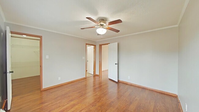 Foto del edificio - 3090 Joslyn Rd