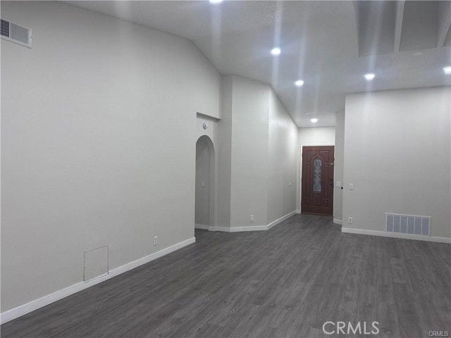 Foto del edificio - 44026 Fine St