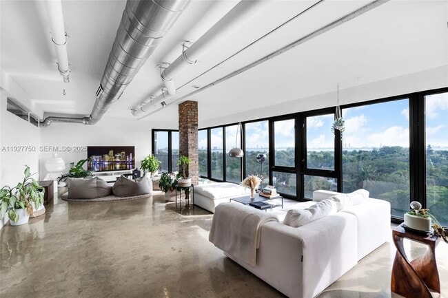 Building Photo - 5701 Biscayne Blvd