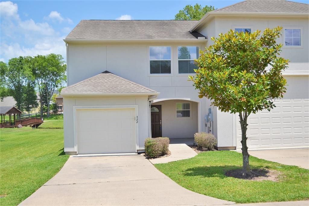 422 Lazy Ln, Montgomery, TX 77356 Condo for Rent in Montgomery, TX