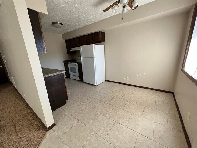 Building Photo - 1820 Knox St