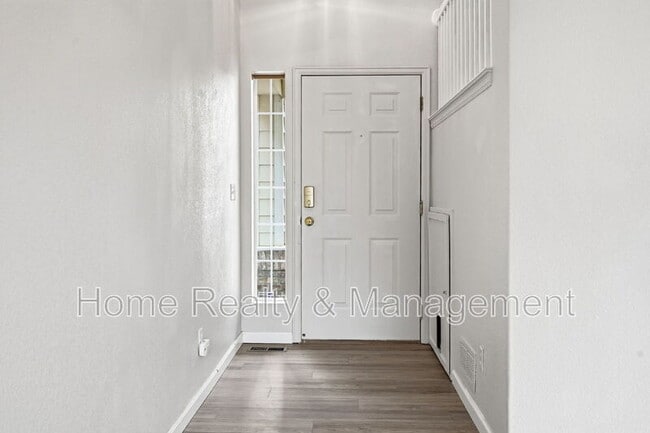 Foto del edificio - 5174 E 119th Way