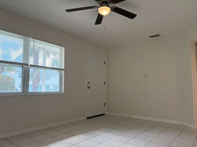 Foto del edificio - 3037 Clinton St S