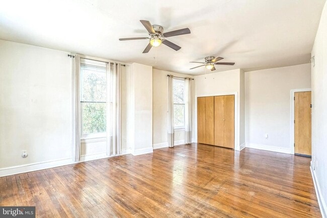 Building Photo - 4373 Cresson St