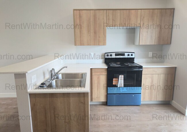 Foto del edificio - FOR RENT- BRAND NEW BUILD on Janney Ave!! Dogs ok!