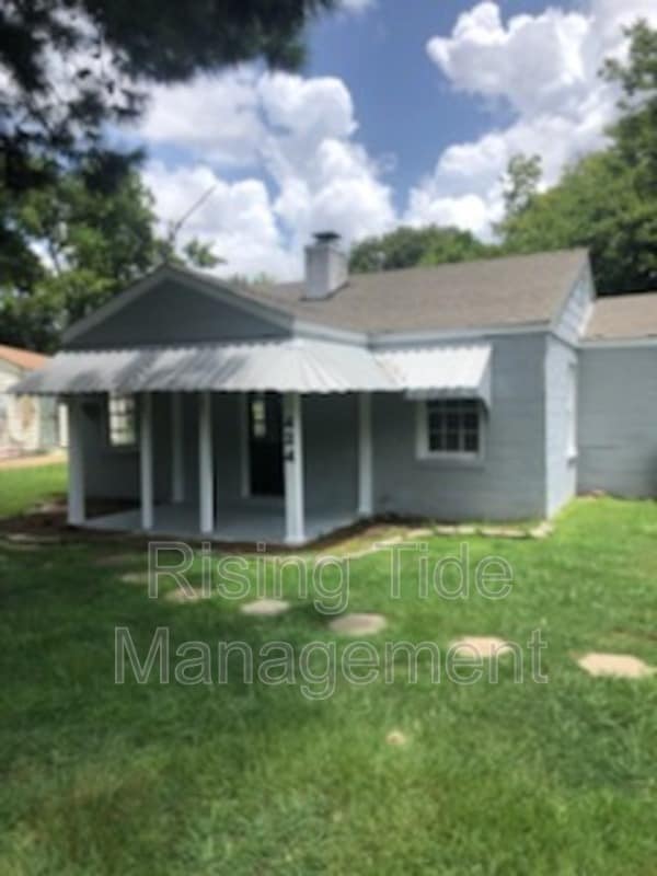 Building Photo - 424 E Shawnee Dr