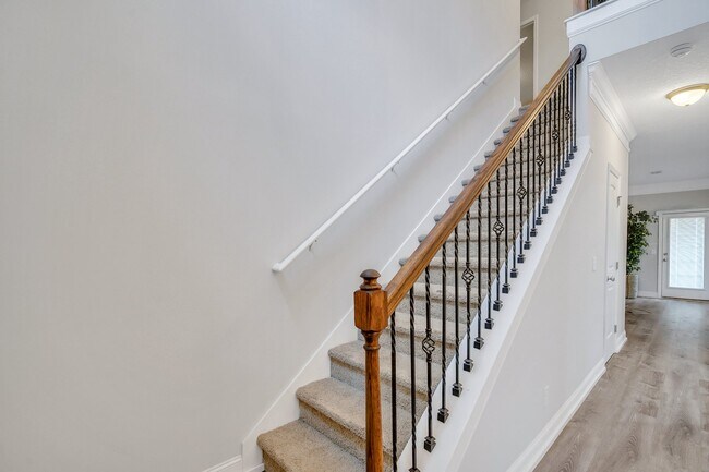 Foto del edificio - 313 Brookhaven Loop NE