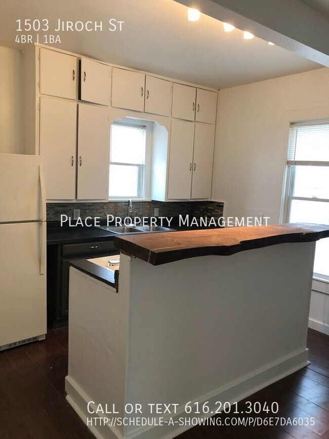 Building Photo - 1503 Jiroch - Large 4-bedroom in Muskegon