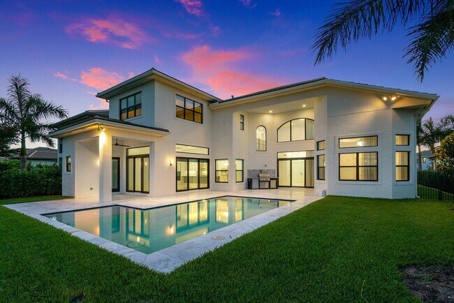 Building Photo - 17352 Rosella Rd