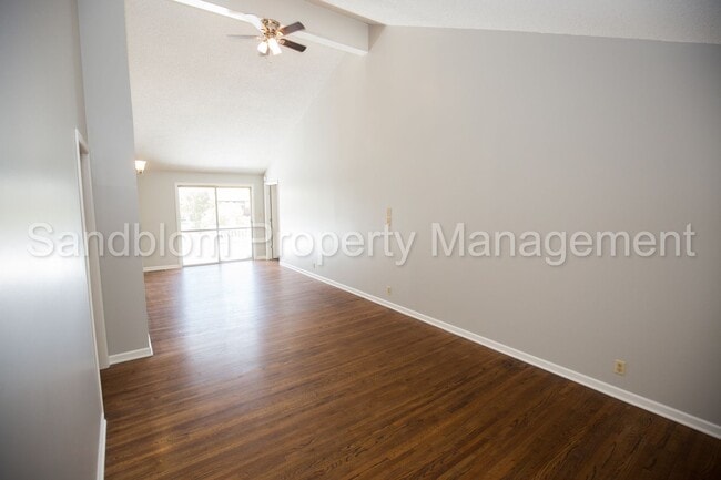 Building Photo - 3420 S 119th E Ave