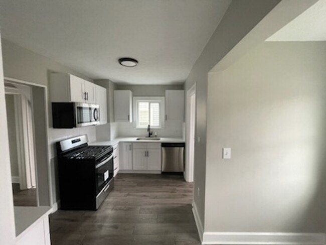 Foto del edificio - 3379 Cedarbrook Rd